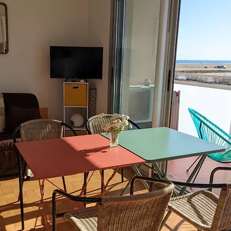 Bel T2 Climatisé Avec Piscine Et Parking à 250m De La - Fr-1-797-9 *