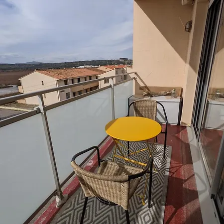 Bel T2 Climatisé Avec Piscine Et Parking à 250m De La - Fr-1-797-9