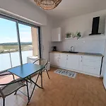 Bel T2 Climatisé Avec Piscine Et Parking à 250m De La - Fr-1-797-9