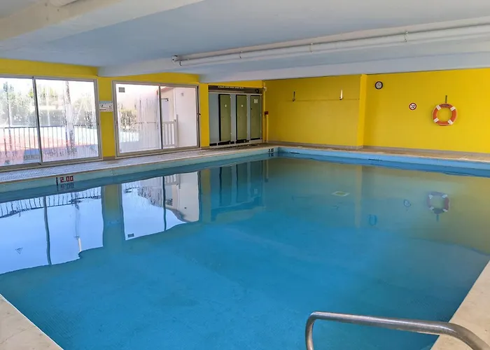 Bel T2 Climatisé Avec Piscine Et Parking à 250m De La - Fr-1-797-9 Port-la-Nouvelle