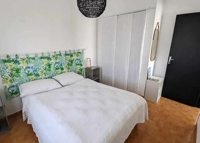 Bel T2 Climatisé Avec Piscine Et Parking à 250m De La - Fr-1-797-9 Apartamento *